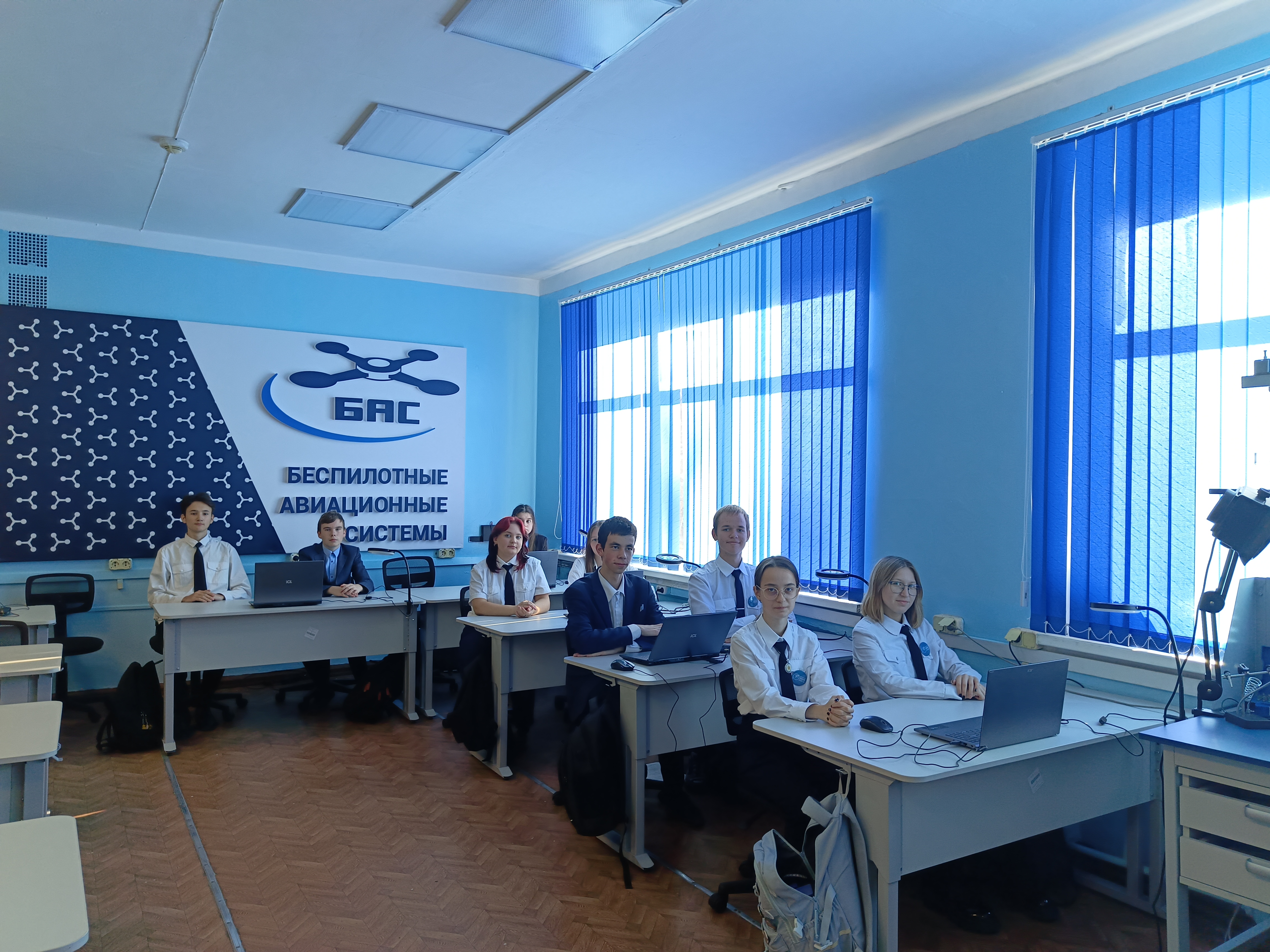 Изображения.