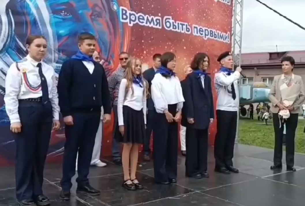Торжественное посвящение в Движение Первых: Вдохновение и новые горизонты.
