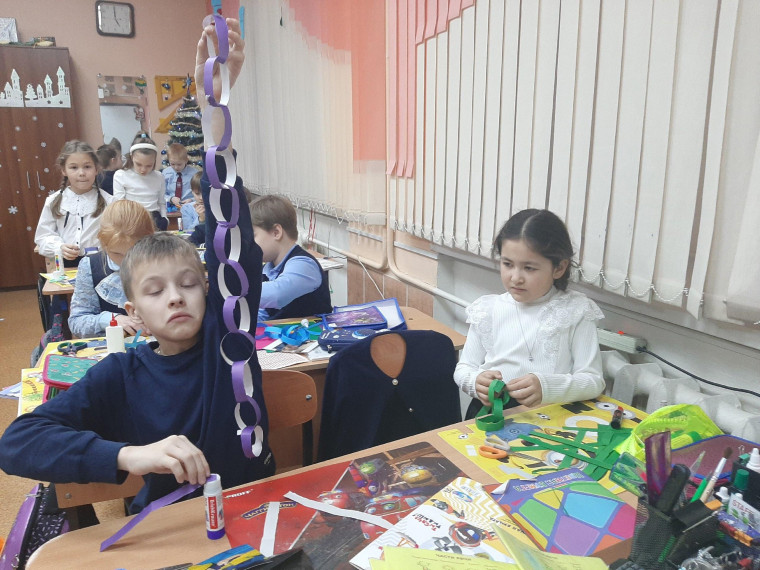 Орлята 2Б на конкурсе «Орлятская Ёлка»!.